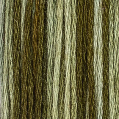 M56 Holly (2 variations) - The Needle & Thread Emporium