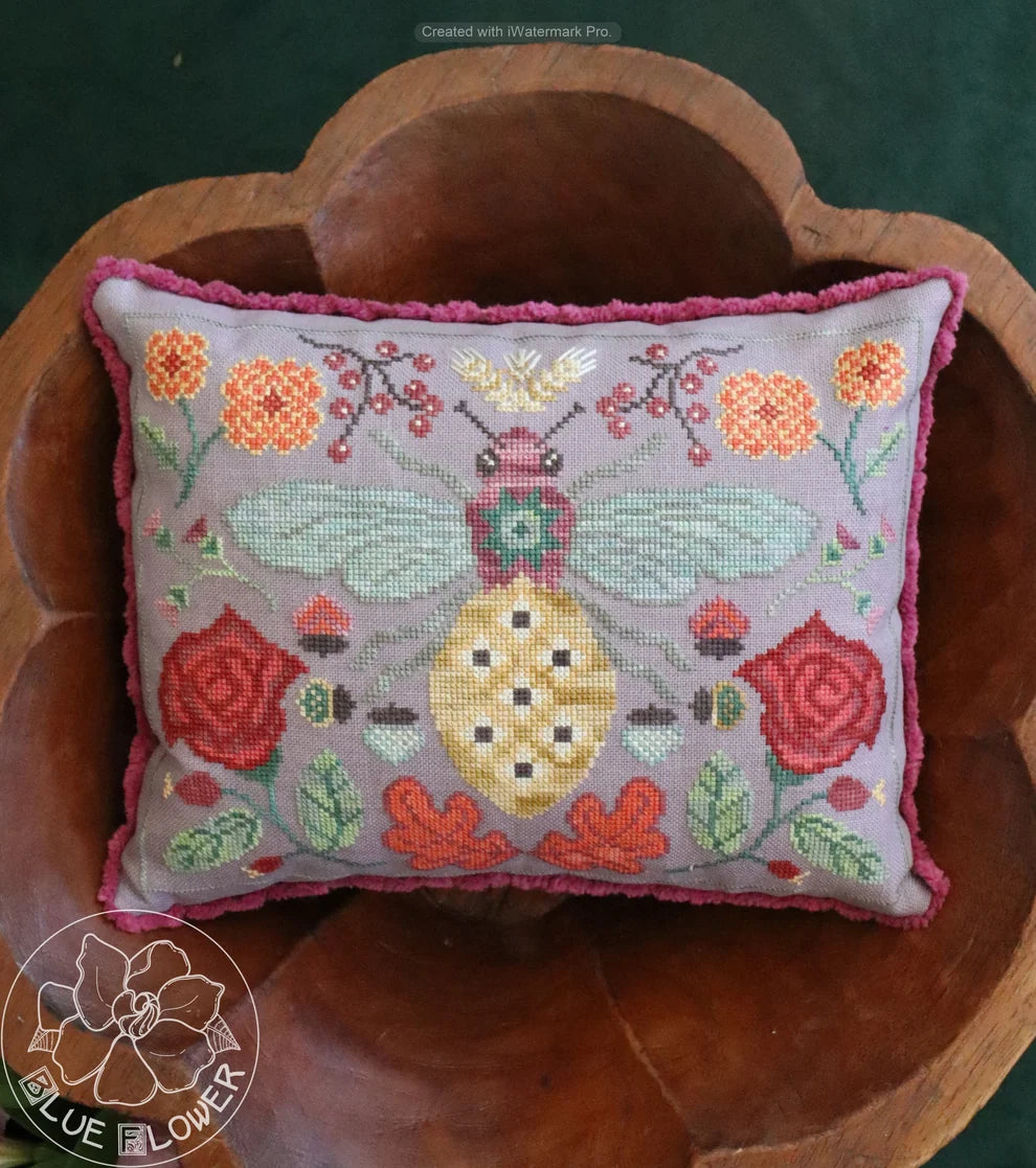 Autumn Bee by The Blue Flower, Counted Cross Stitch Pattern