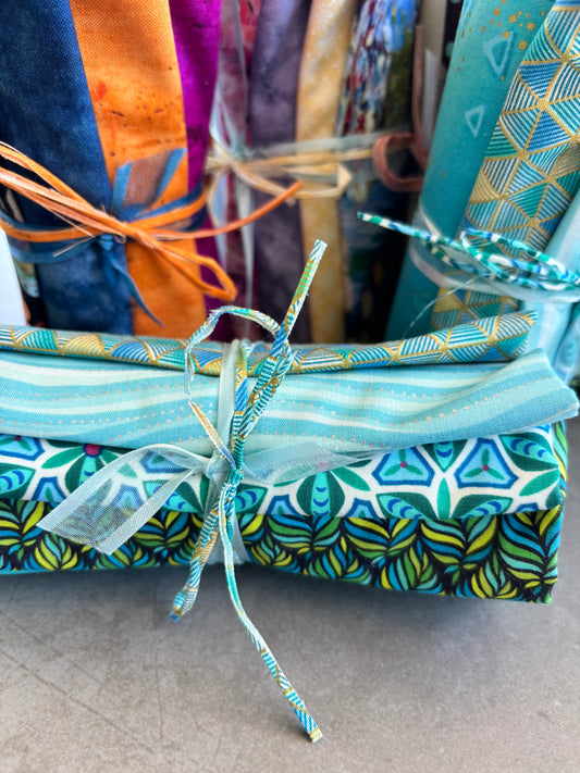 "TEAL, GEO &  GOLD" - Curated Fat 1/4Bundle (5)