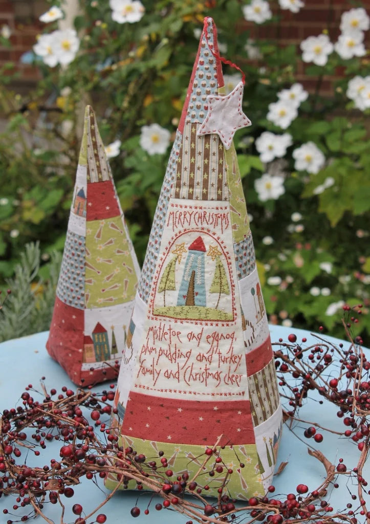 Tree of Christmas Cheer Patter by Hatched and Patched, Anni Downs