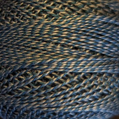 PT23 - FORGET-ME-KNOT, Valdani Perle Cotton 8