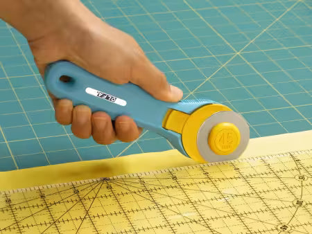 Rotary Cutter by OLFA "Splash" - 45mm Blade