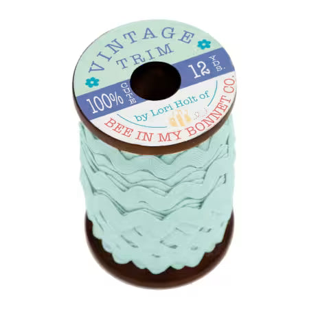 Ric Rac Vintage Trim Ric Rac by RILEY BLAKE DESIGNS for Lori Holt of Bee In My Bonnet Co :: 1/4" width :: Song Bird