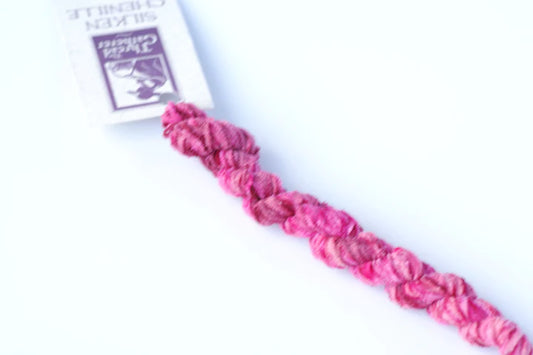 SC  064 Antique Roses - The Needle & Thread Emporium