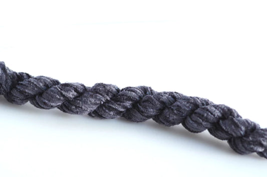 SC 00 Black - The Needle & Thread Emporium