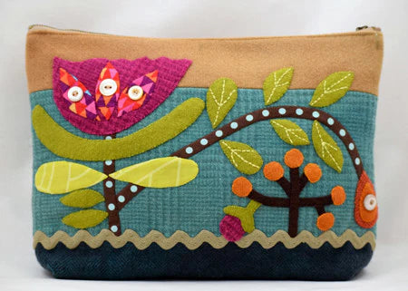 "WILD TULIP SAC" Wool Applique Pattern, Sue Spargo