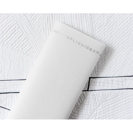 APLIQUICK(TM) Fusible Stabilizer - One Sided
