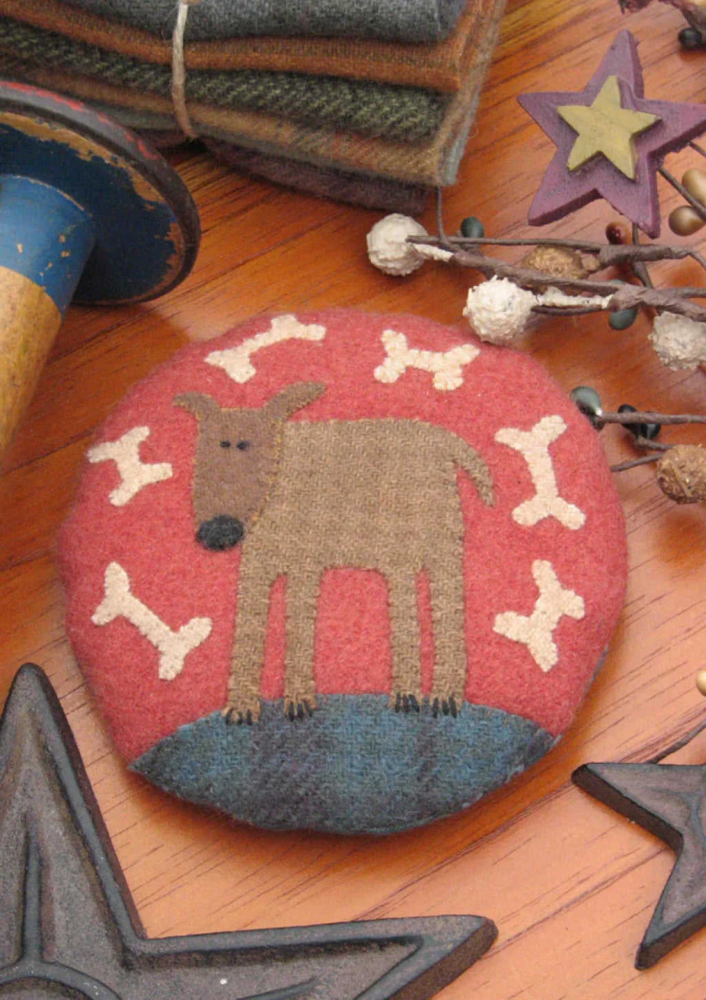 DIGBY DOG Pincushion Pattern by Hatched and Patched