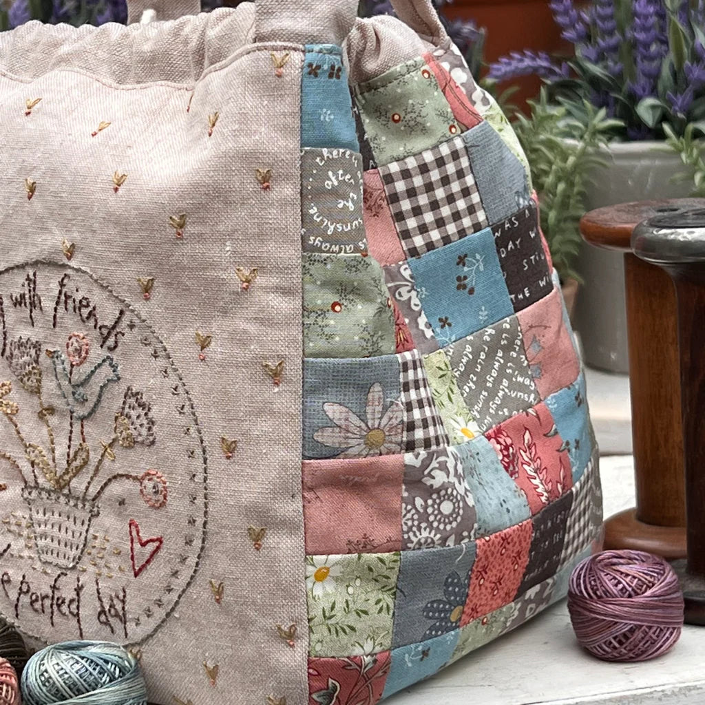 "LOVE TO SEW DRAWSTRING BAG" Pattern by Hatched and Patched