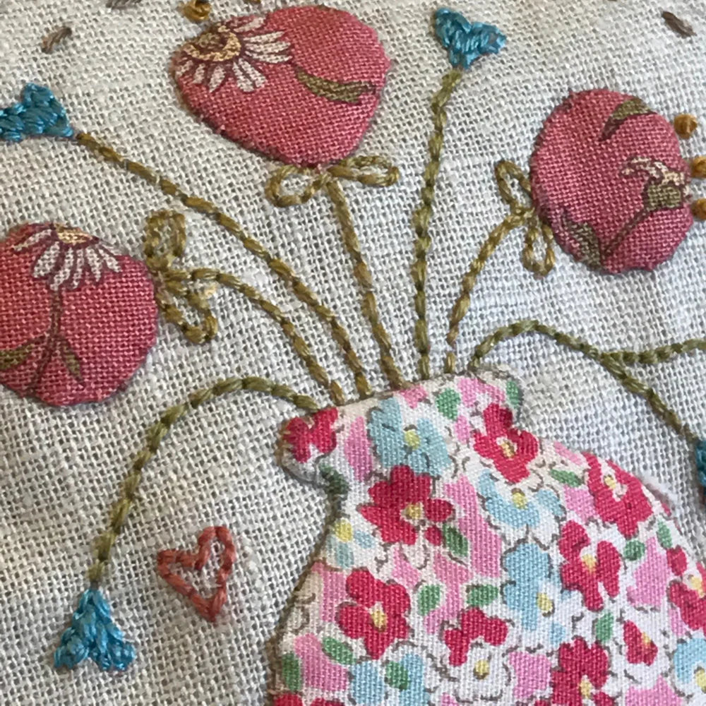 Simple Joys Pincushion Pattern by Hatched and Patched
