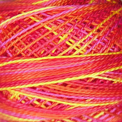 V11 - Amsterdam's Tulips, Valdani Perle COtton 8, Variegated