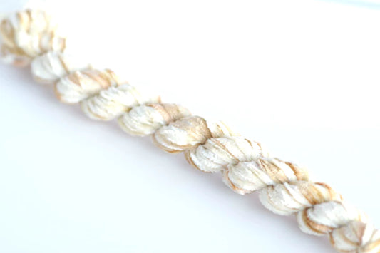 SC 111 Old Lace - The Needle & Thread Emporium