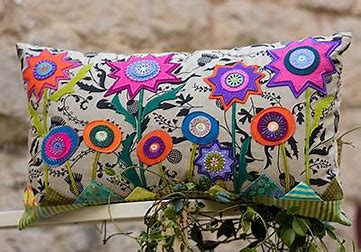 Starflower Pillow Pattern & Bundles - The Needle & Thread Emporium