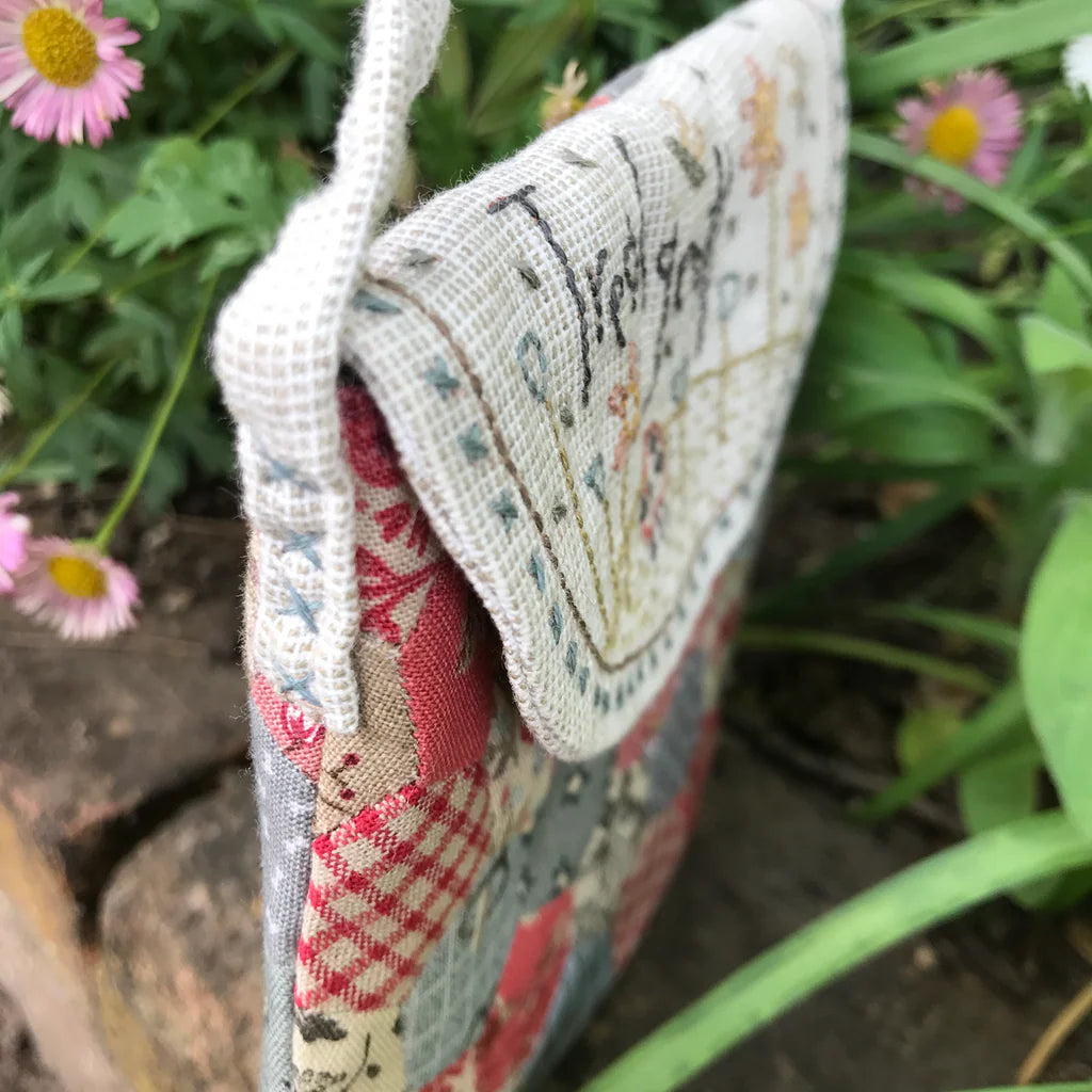 Tread Gently Bag Pattern by Hatched and Patched